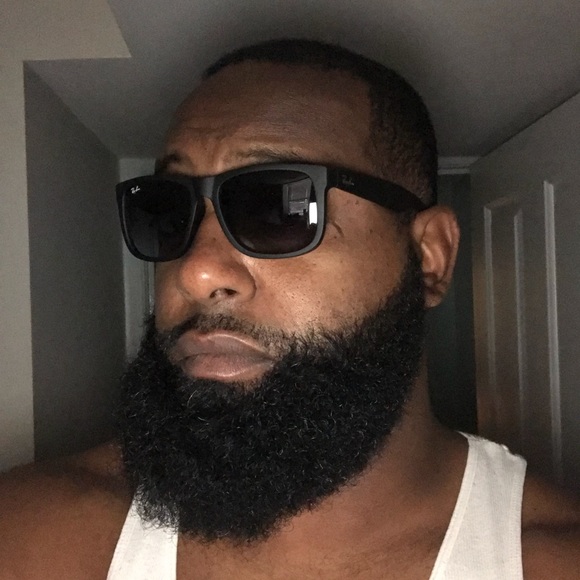 Meet your Posher, James - Picture 1 of 1